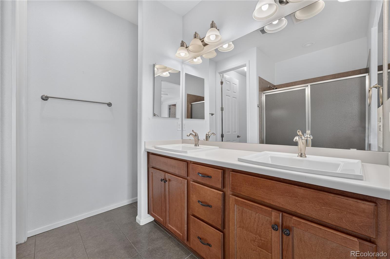 MLS Image #19 for 25644 e byers drive,aurora, Colorado
