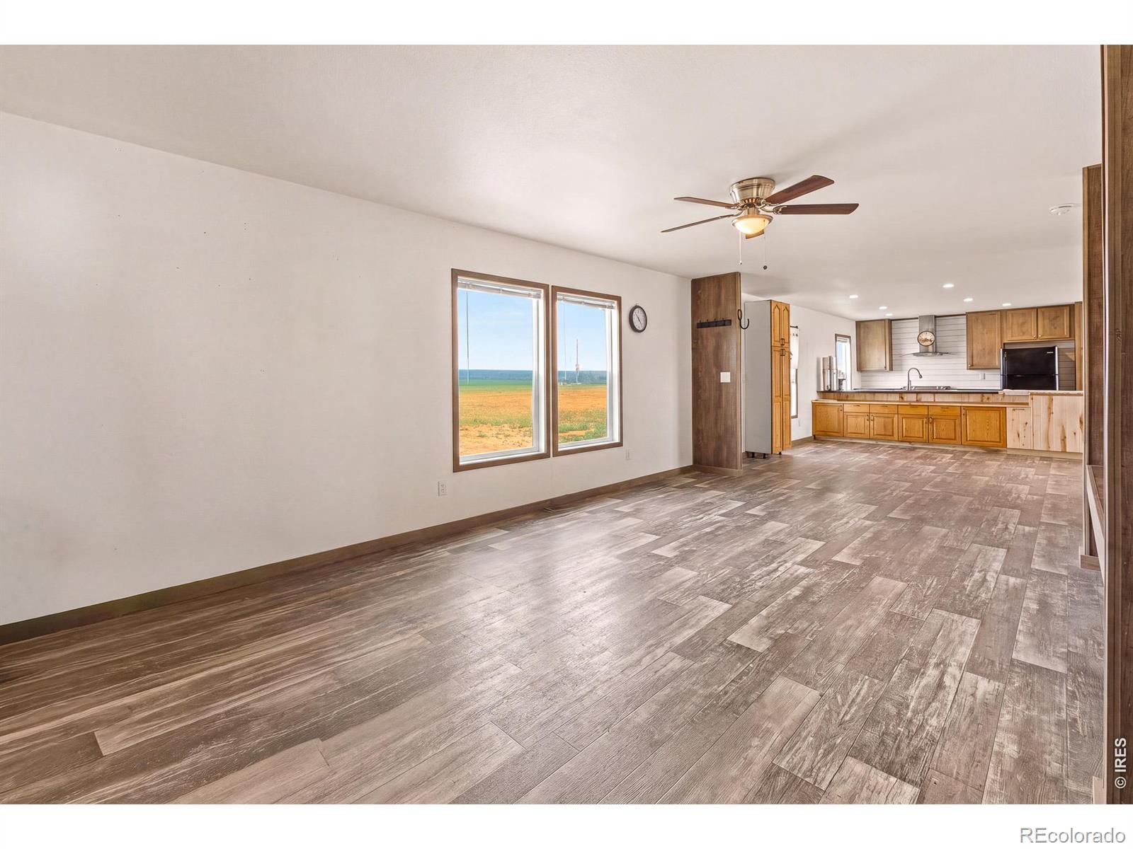 MLS Image #11 for 50618  county road 37 ,nunn, Colorado