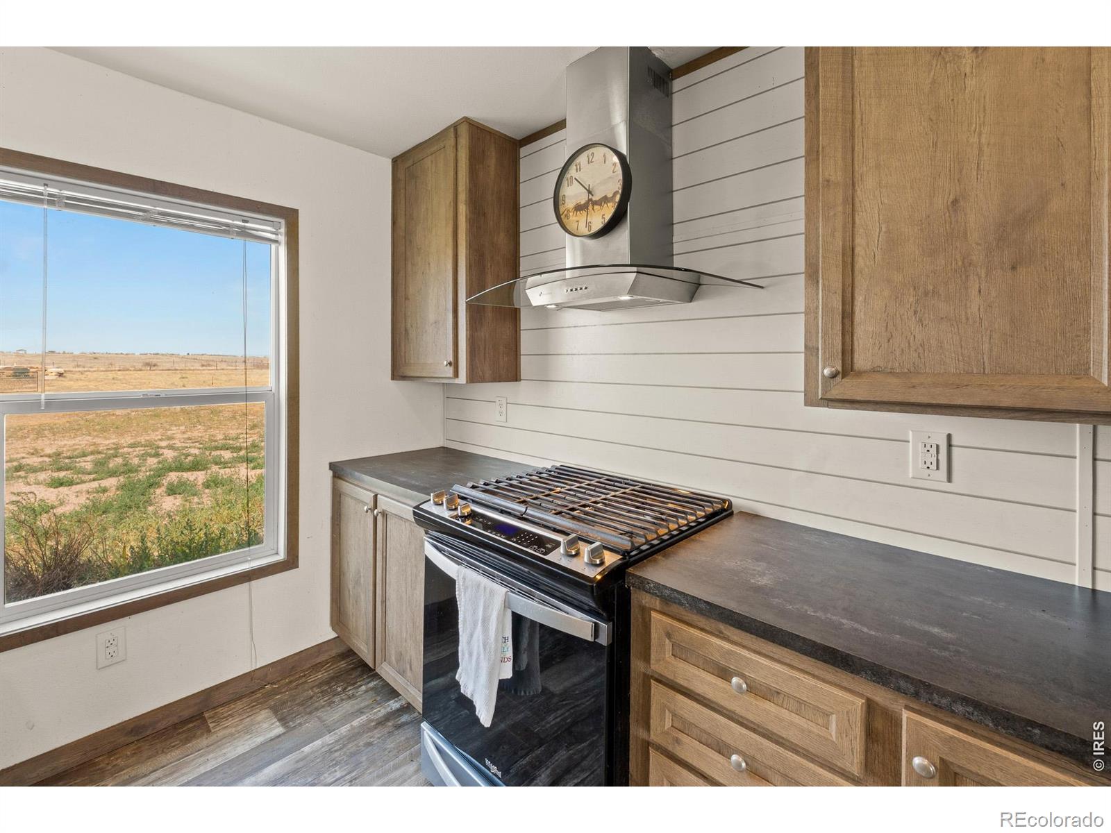 MLS Image #15 for 50618  county road 37 ,nunn, Colorado
