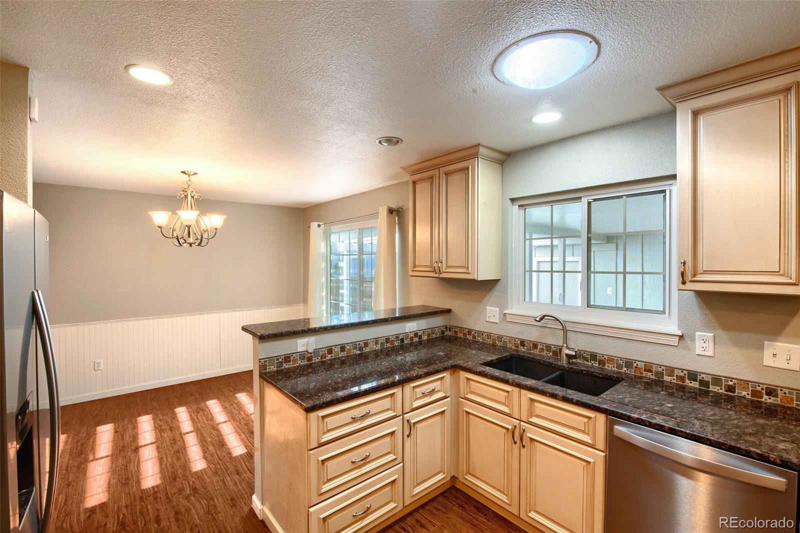 MLS Image #5 for 2451 e geddes avenue,littleton, Colorado