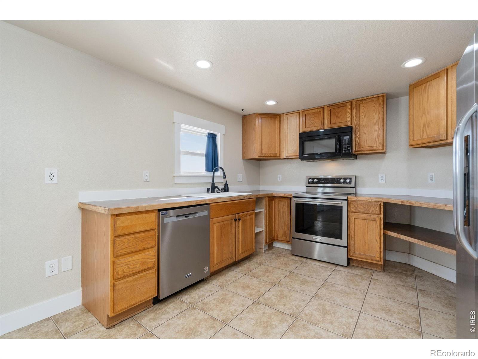 MLS Image #5 for 14450 n county road 9 ,wellington, Colorado