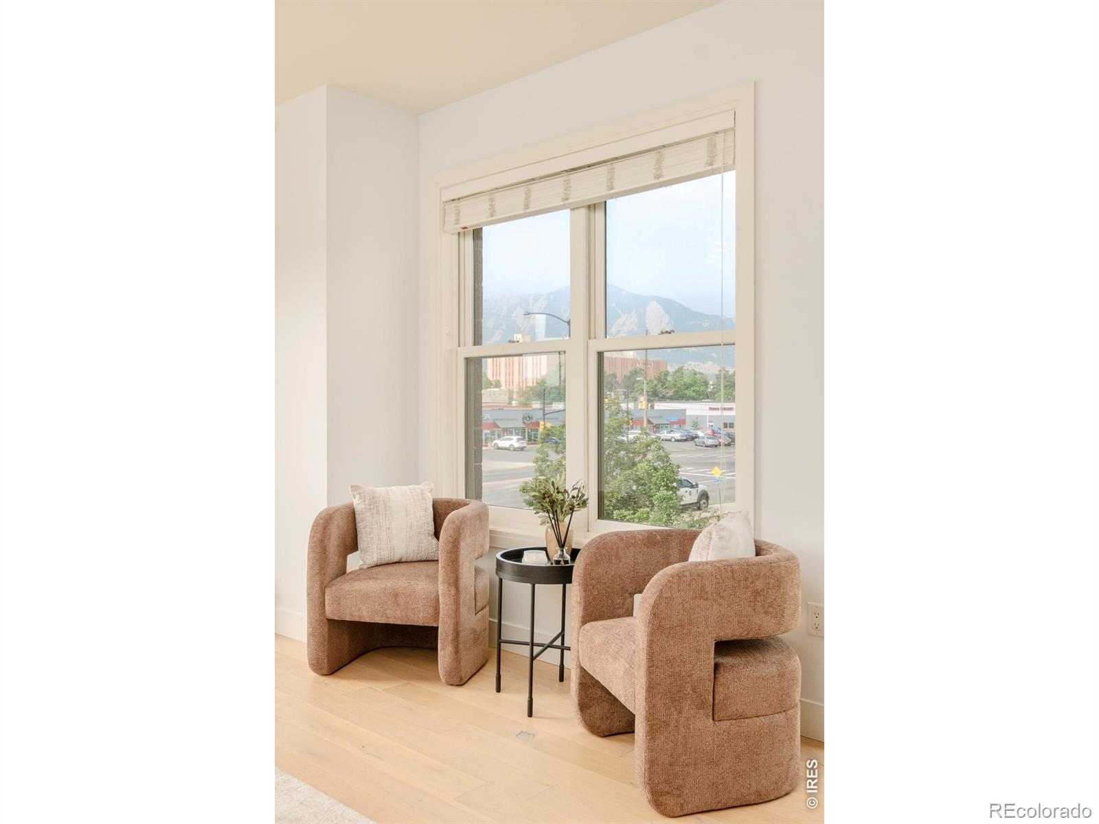 MLS Image #11 for 3301  arapahoe avenue,boulder, Colorado
