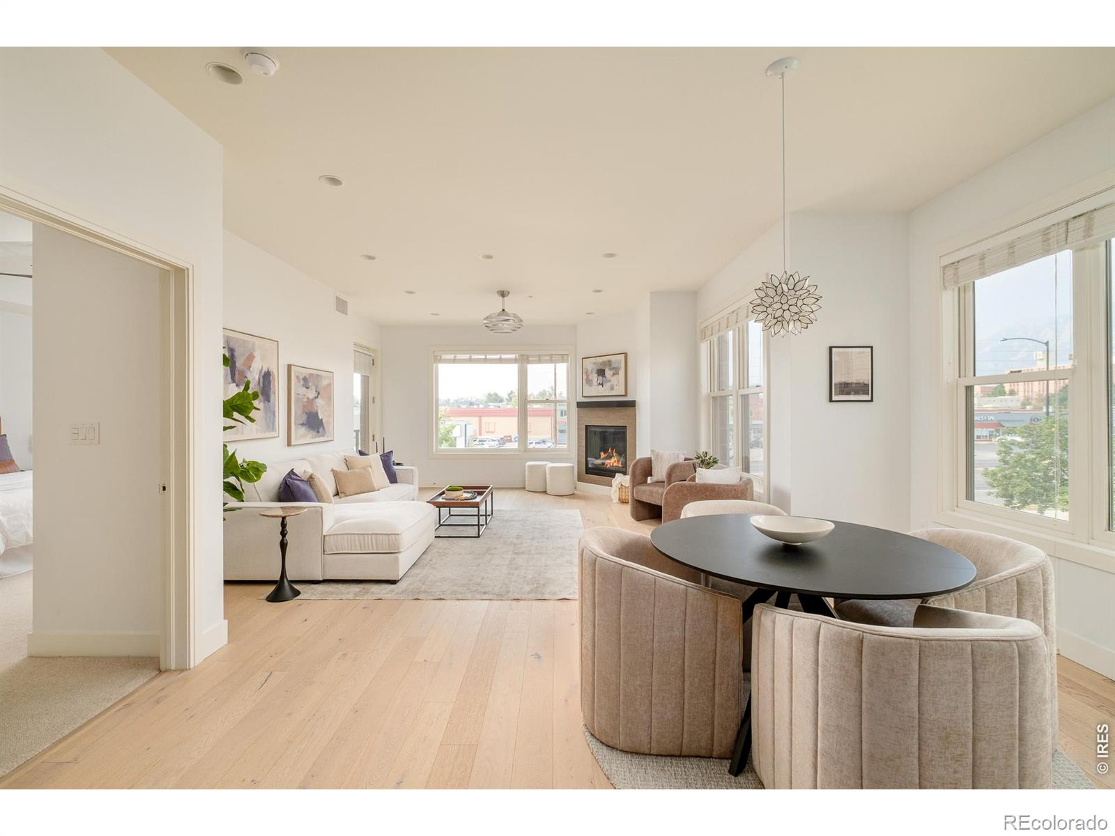 MLS Image #5 for 3301  arapahoe avenue,boulder, Colorado