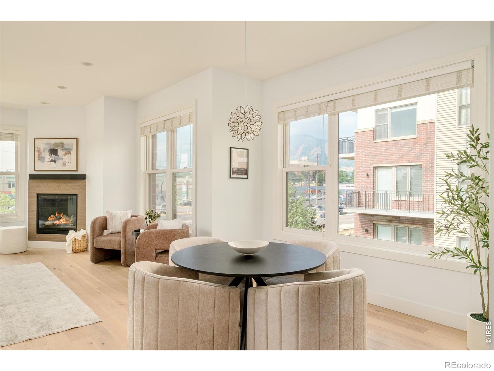 MLS Image #9 for 3301  arapahoe avenue,boulder, Colorado