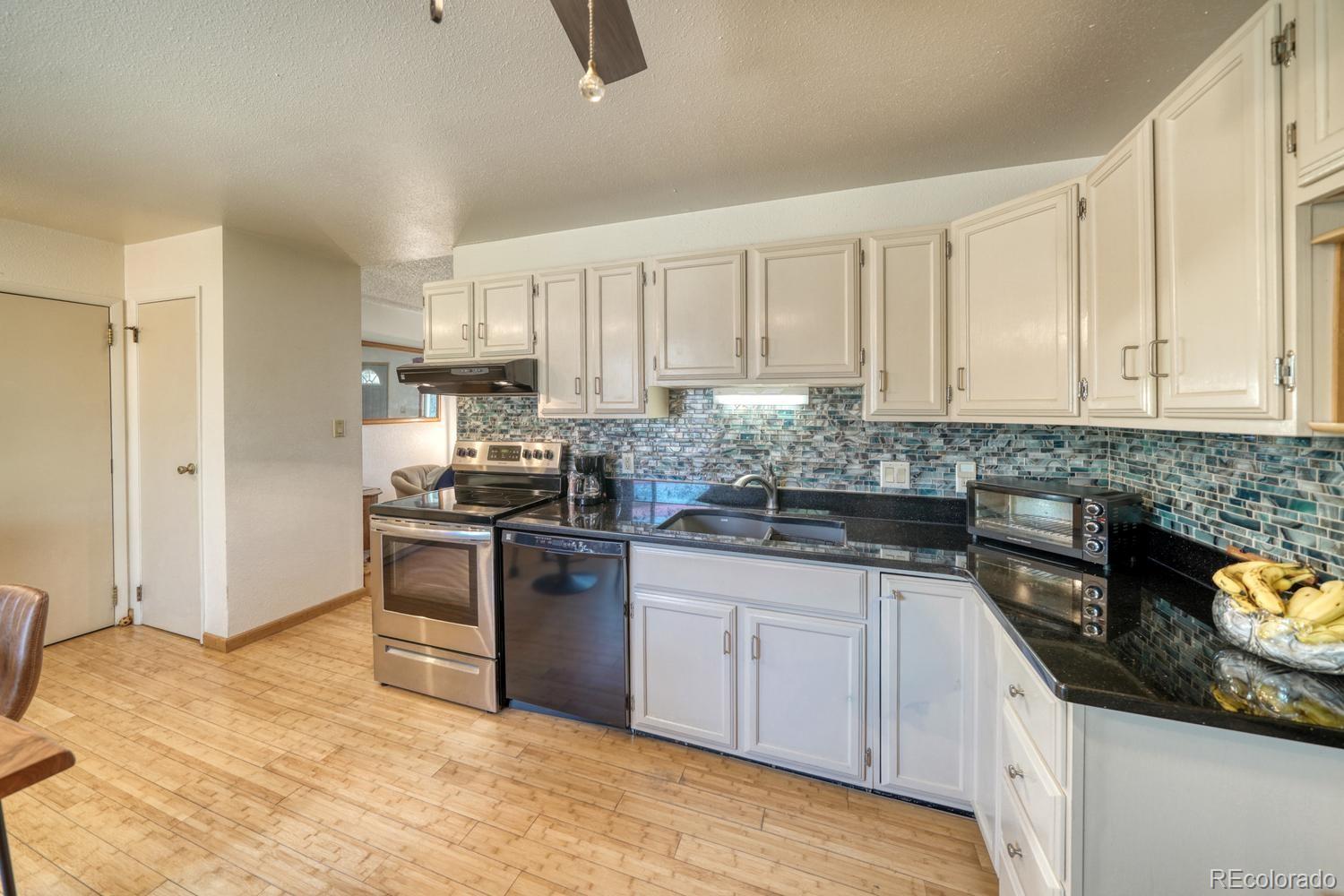 MLS Image #10 for 1625  holman avenue,salida, Colorado