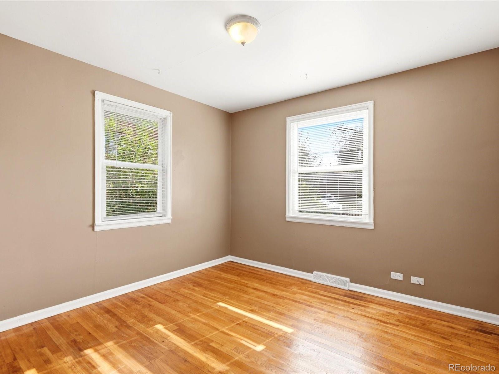 MLS Image #7 for 1685  clinton street,aurora, Colorado