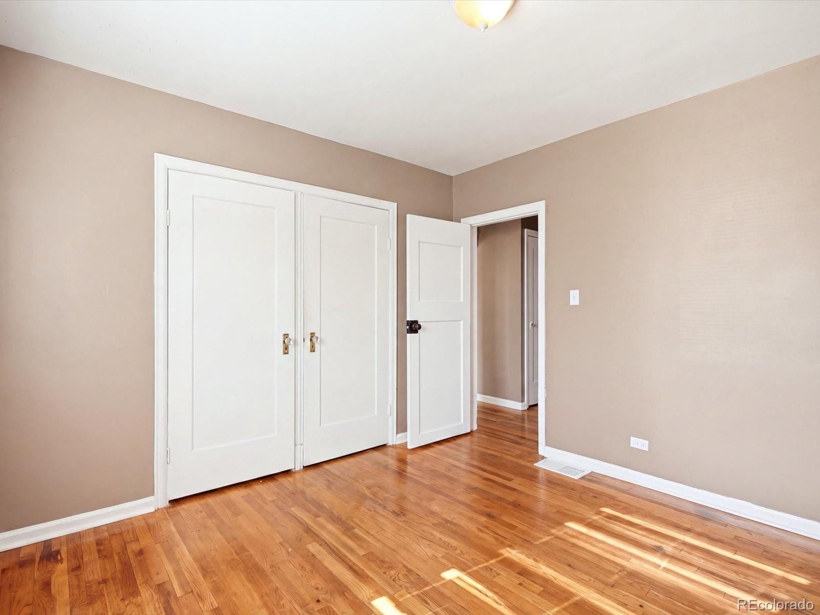 MLS Image #8 for 1685  clinton street,aurora, Colorado