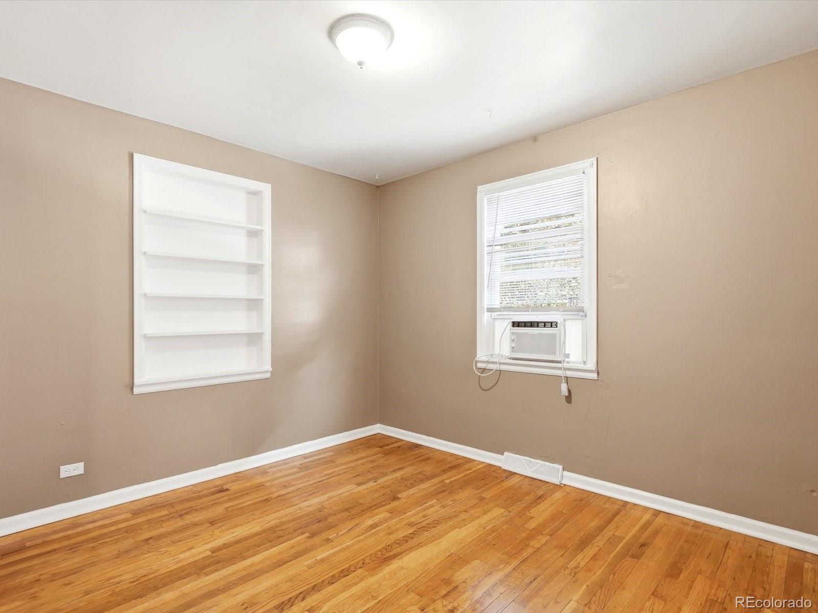MLS Image #9 for 1685  clinton street,aurora, Colorado