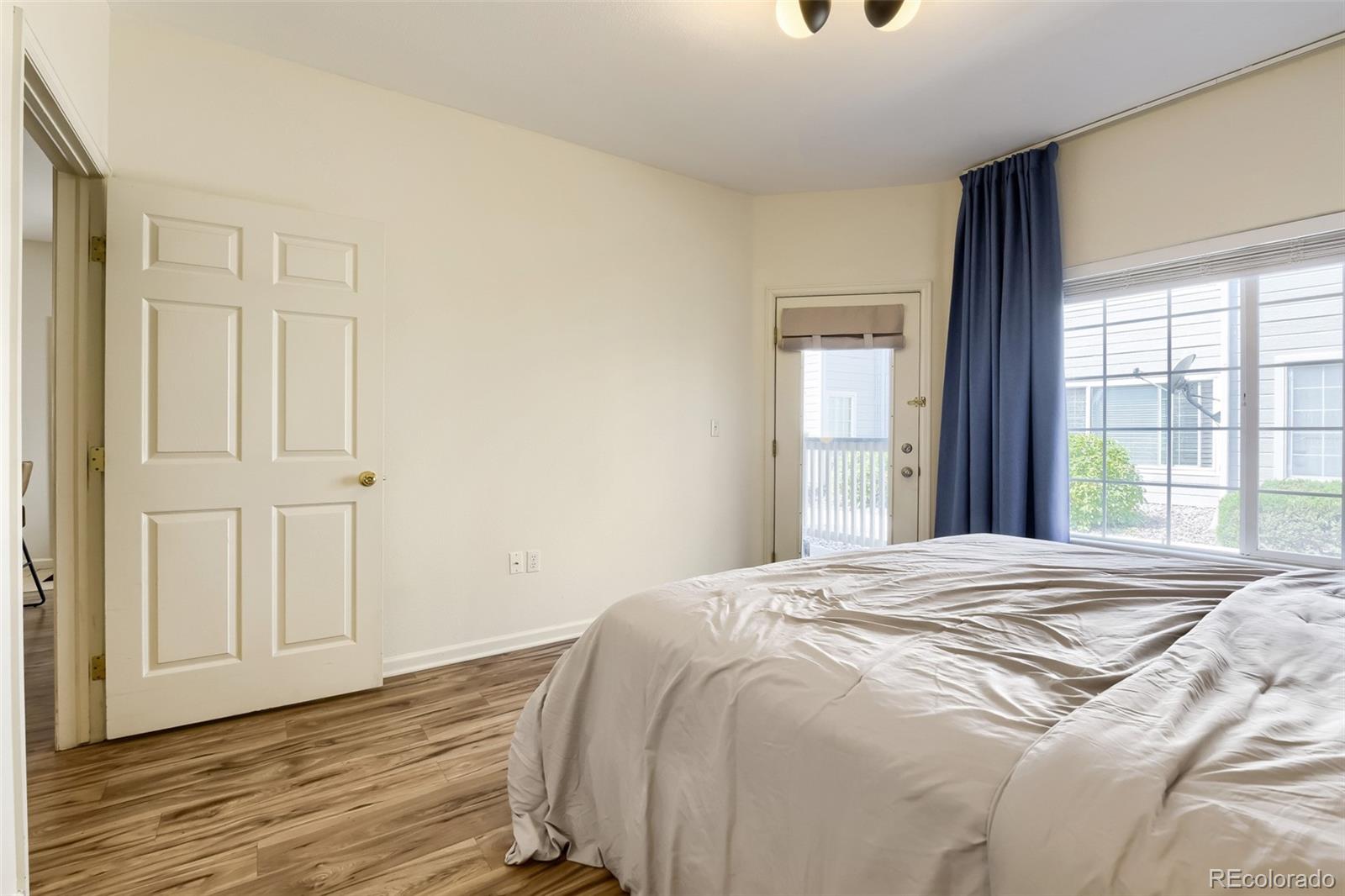 MLS Image #14 for 8365  pebble creek way,littleton, Colorado