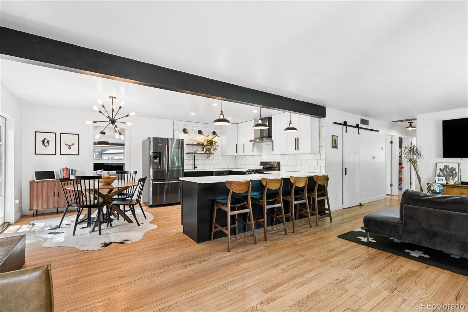 MLS Image #6 for 1361 s glencoe street,denver, Colorado