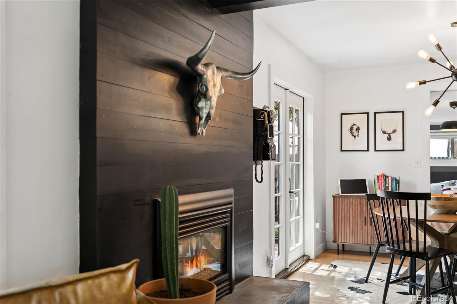 MLS Image #7 for 1361 s glencoe street,denver, Colorado