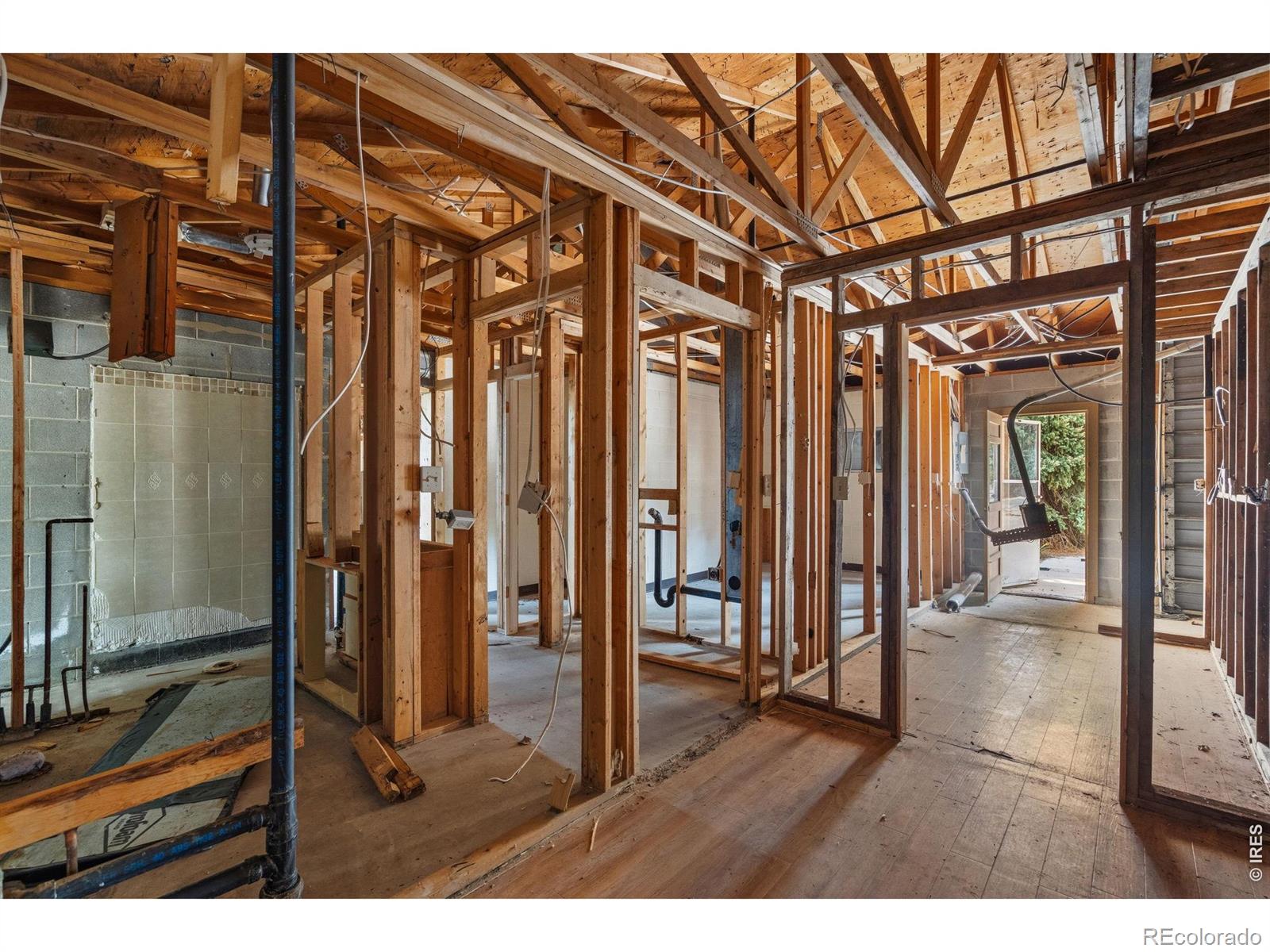 MLS Image #11 for 4000  kechter road,fort collins, Colorado