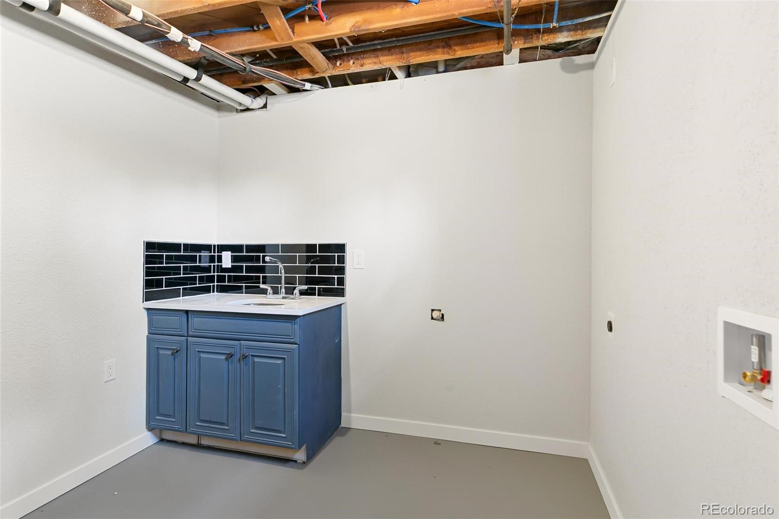 MLS Image #20 for 7108  huron street,denver, Colorado