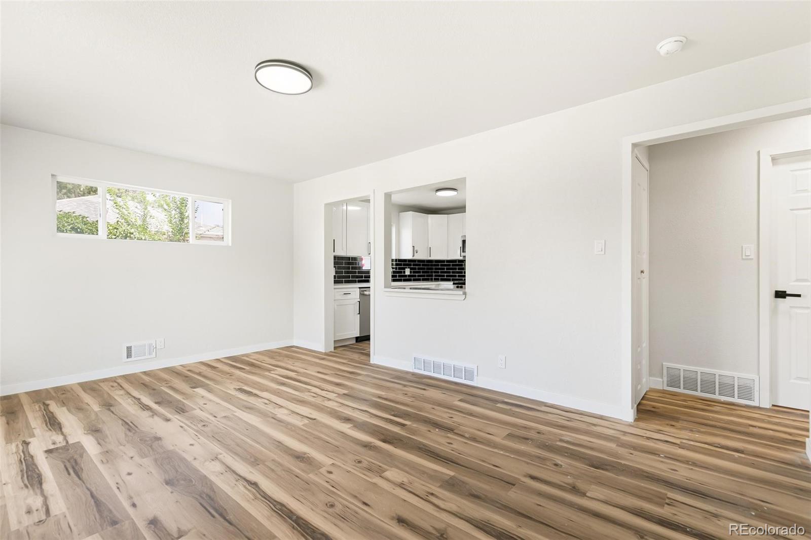 MLS Image #7 for 7108  huron street,denver, Colorado