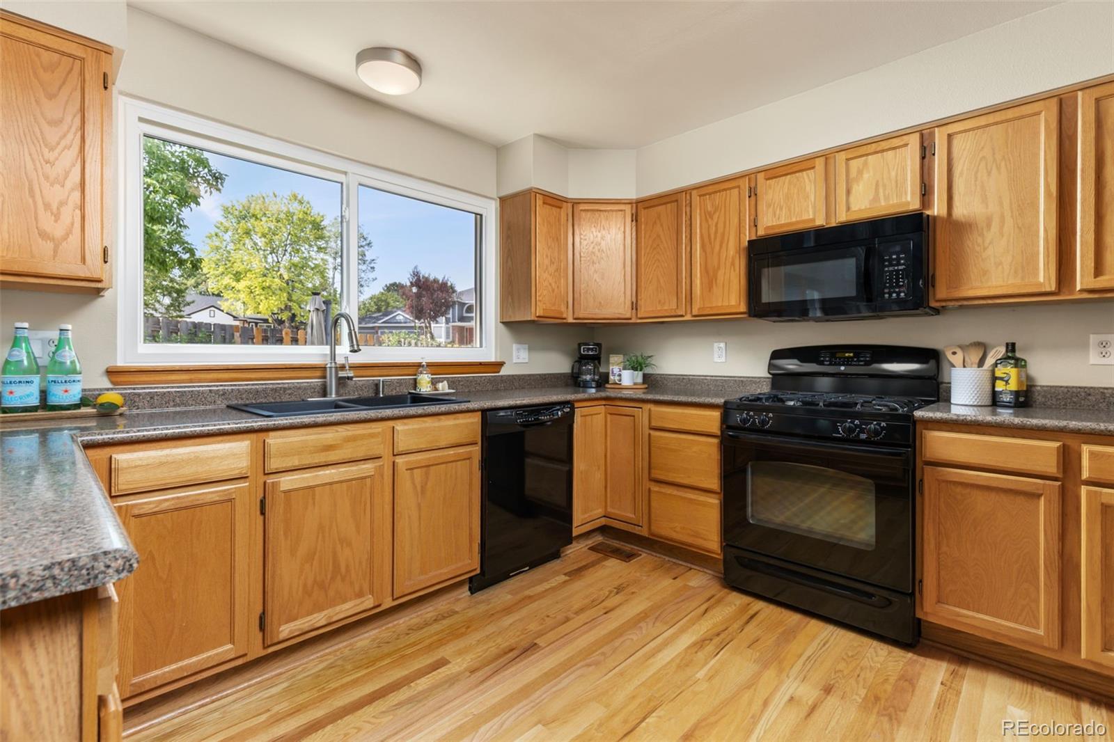 MLS Image #11 for 20906 e berry avenue,aurora, Colorado