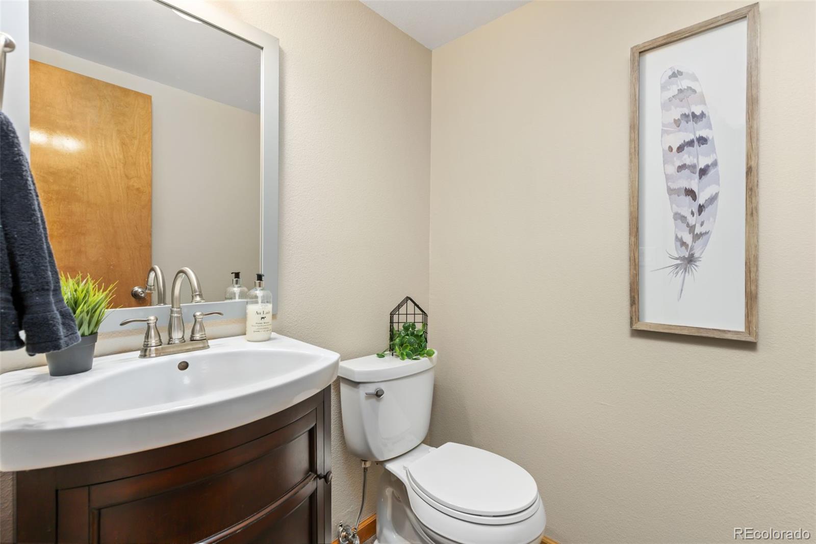 MLS Image #14 for 20906 e berry avenue,aurora, Colorado