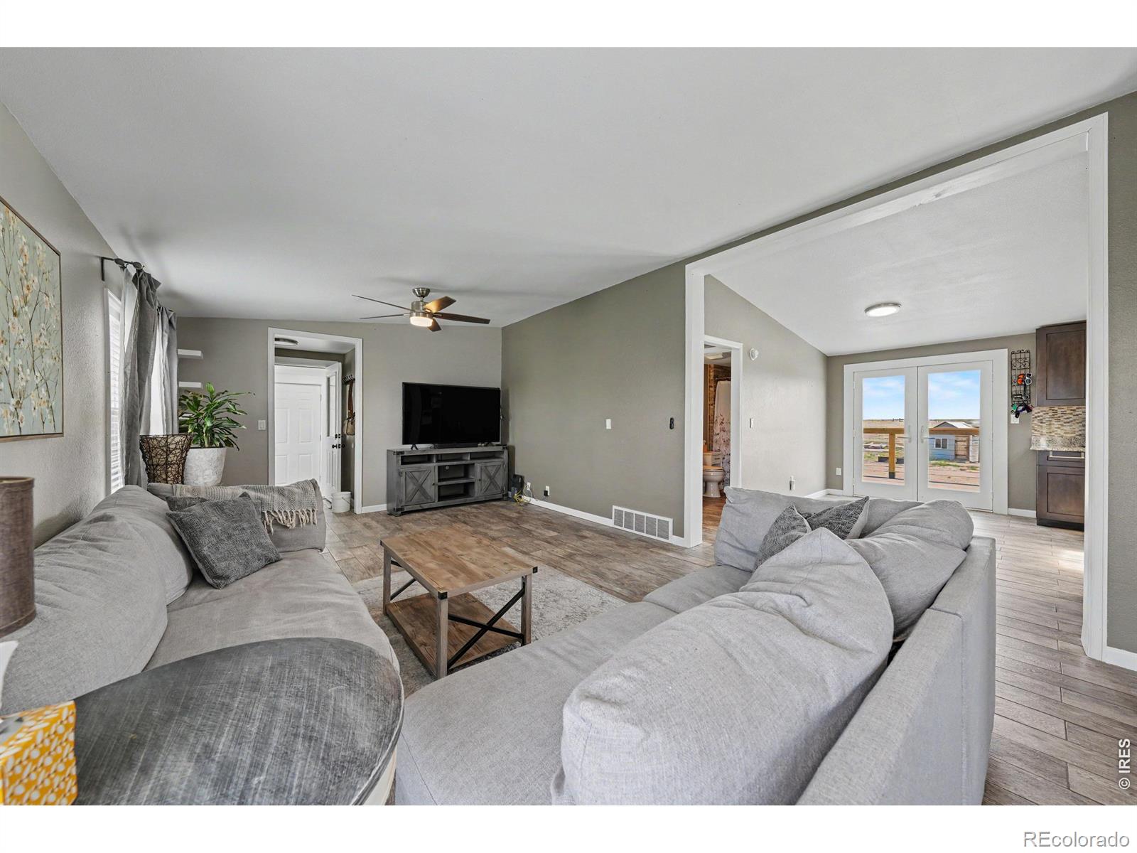 MLS Image #14 for 34015  county road 80 ,briggsdale, Colorado