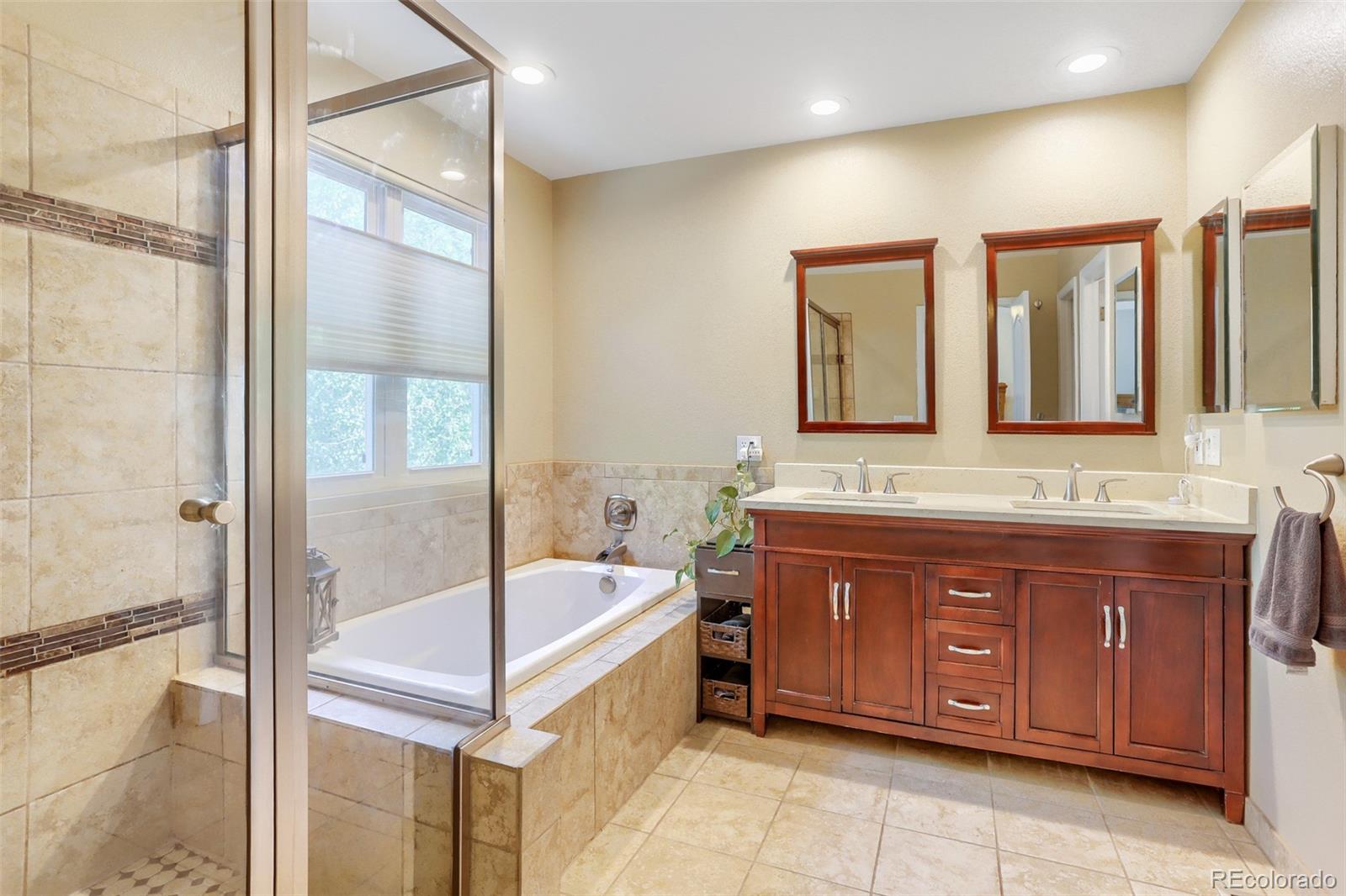 MLS Image #23 for 14265 w warren drive,denver, Colorado