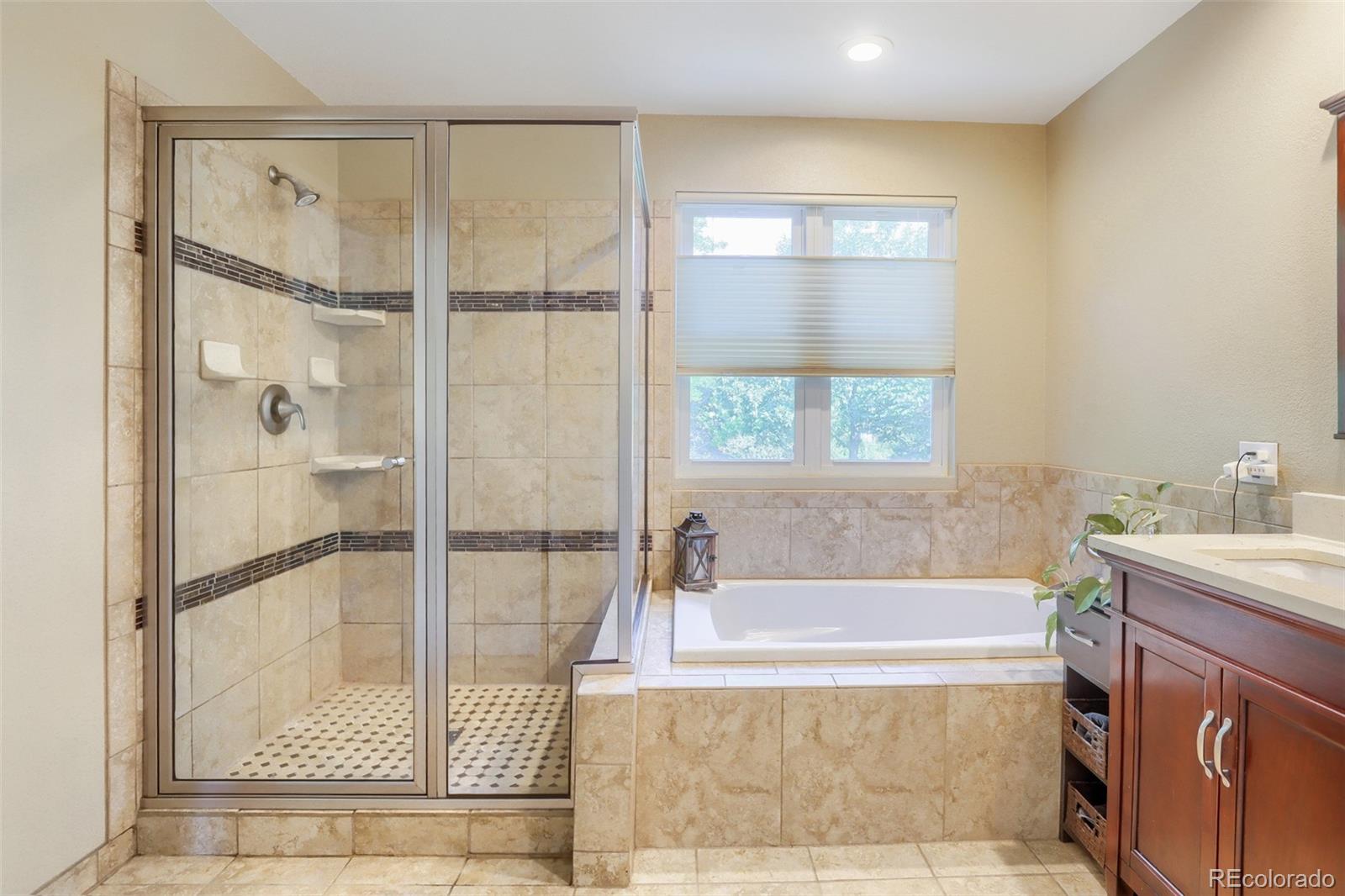 MLS Image #25 for 14265 w warren drive,denver, Colorado