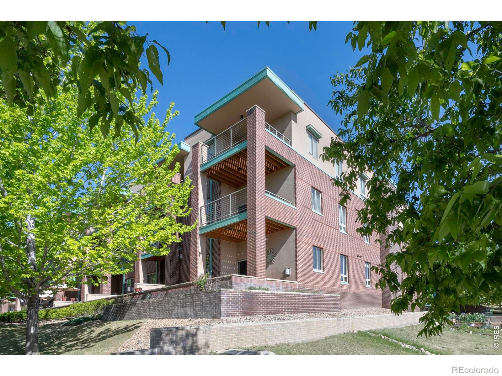 MLS Image #2 for 1053 w century drive,louisville, Colorado