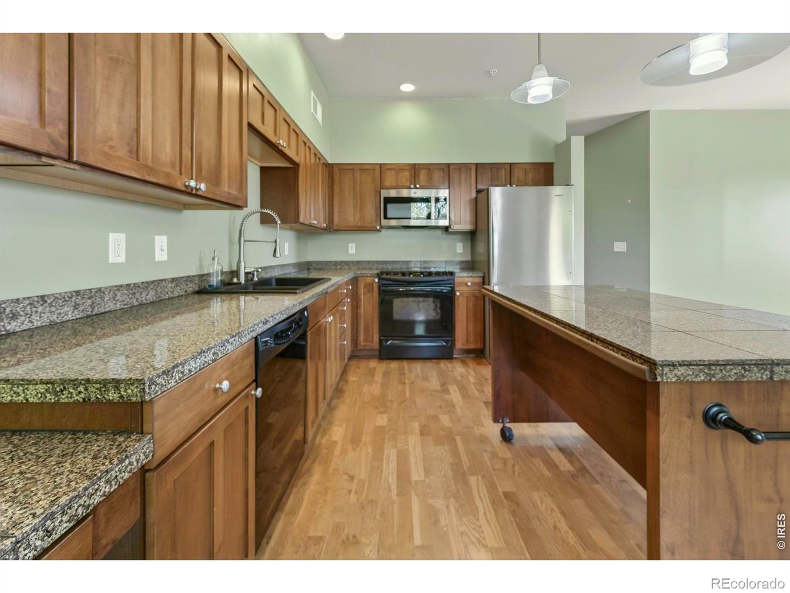 MLS Image #9 for 1053 w century drive,louisville, Colorado