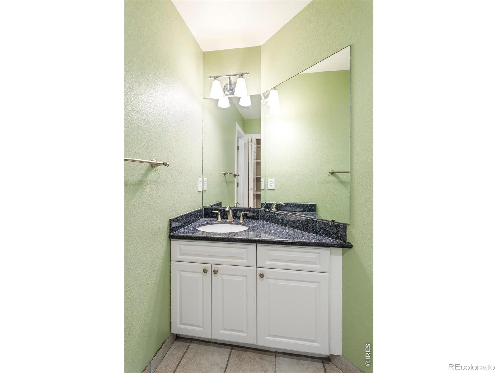 MLS Image #23 for 4507 s hampton circle,boulder, Colorado