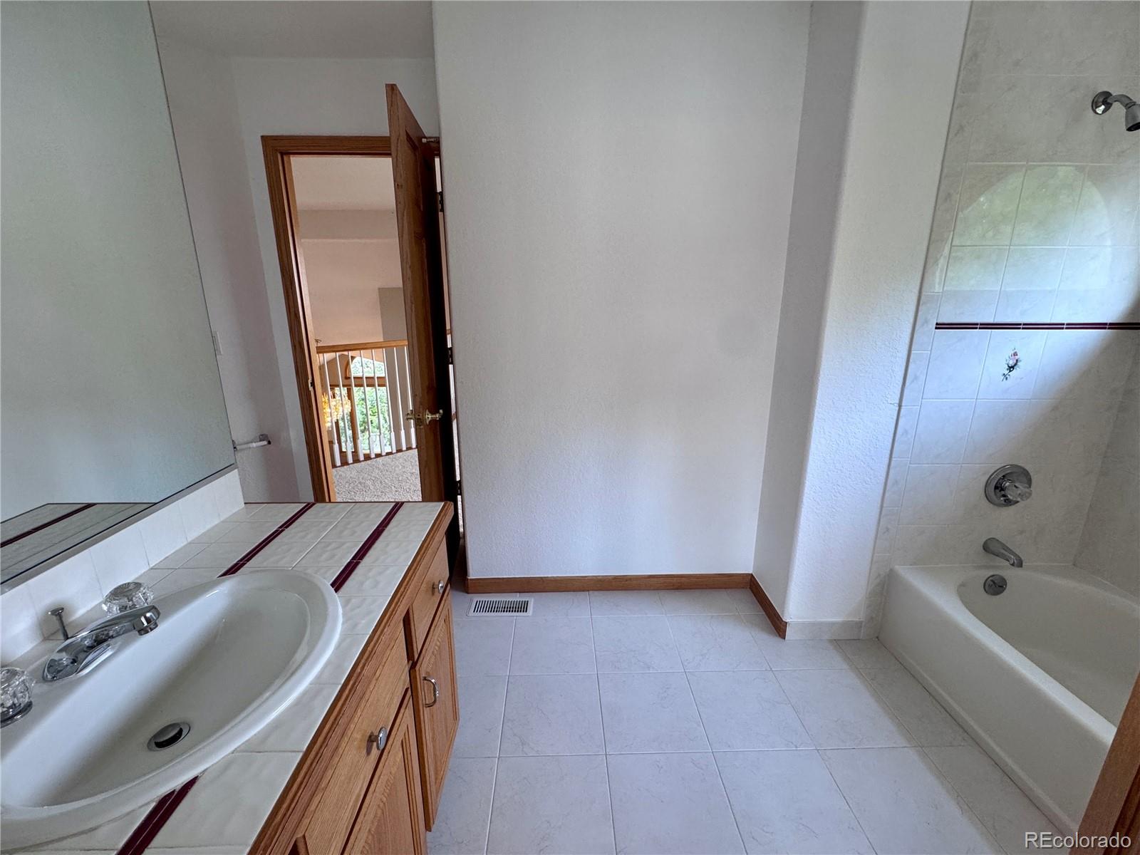 MLS Image #16 for 2580  outlook trail,broomfield, Colorado