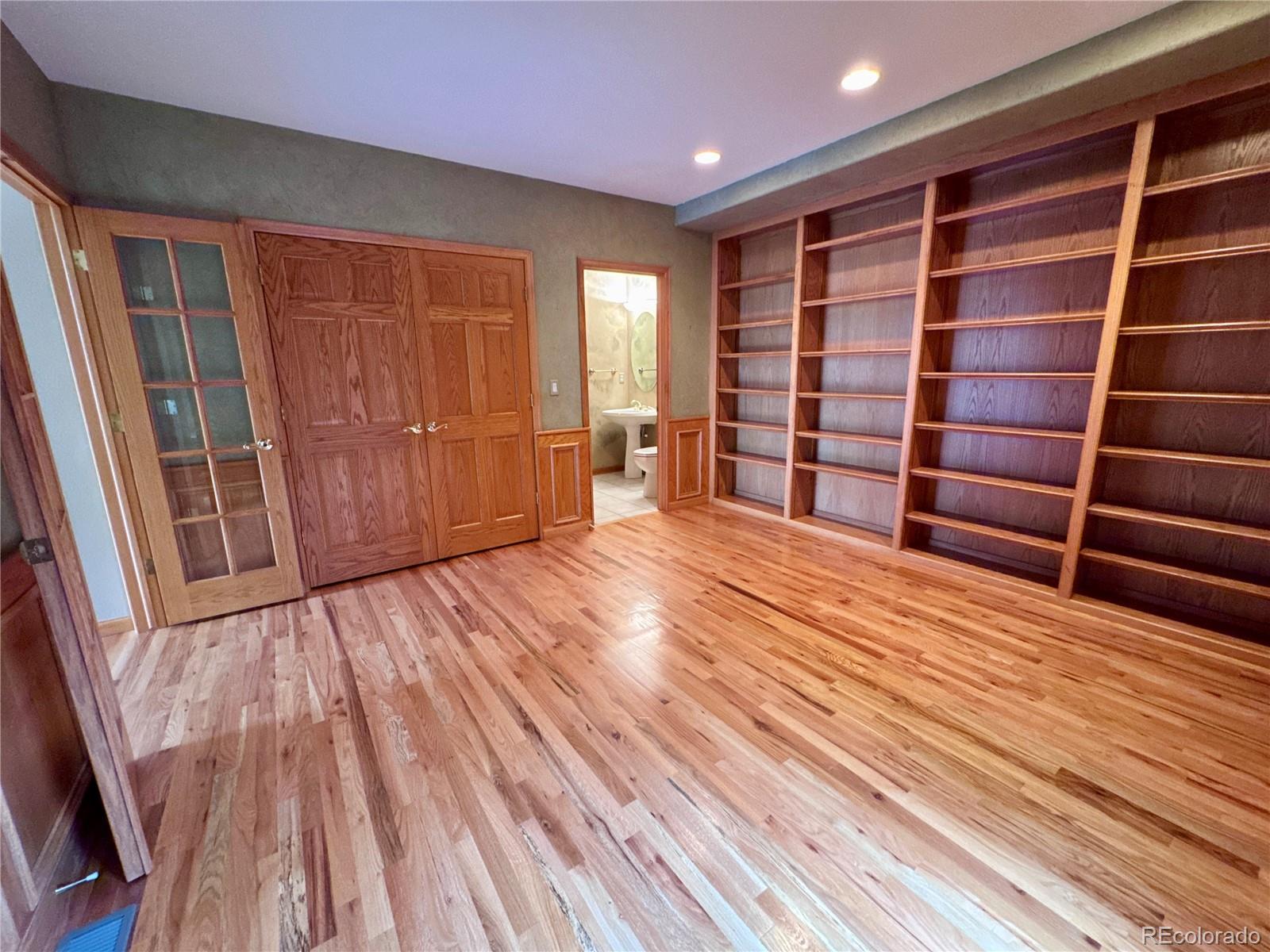 MLS Image #8 for 2580  outlook trail,broomfield, Colorado