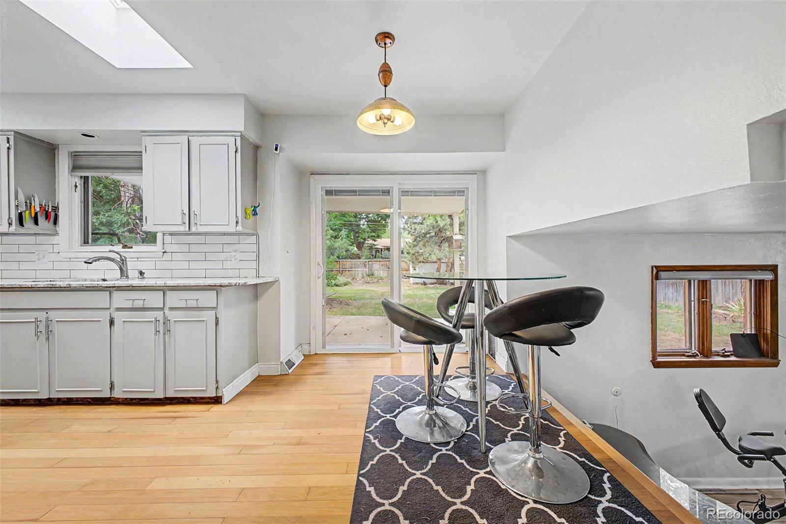 MLS Image #4 for 1991 s locust street,denver, Colorado