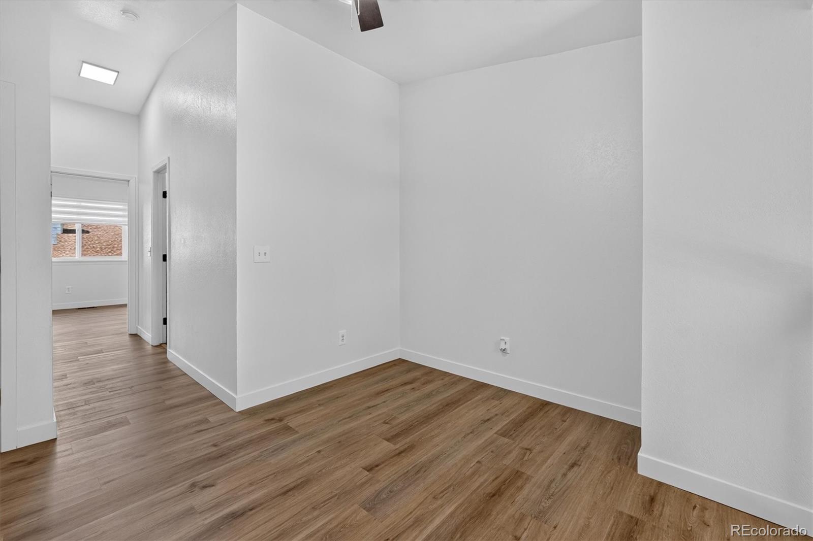 MLS Image #15 for 155 s sable boulevard,aurora, Colorado