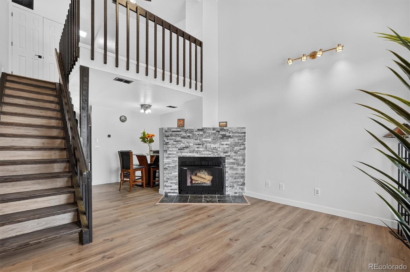 MLS Image #2 for 155 s sable boulevard,aurora, Colorado