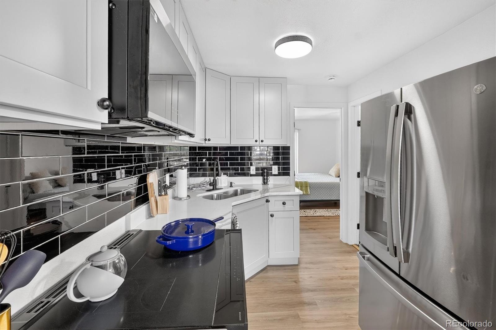 MLS Image #7 for 155 s sable boulevard,aurora, Colorado