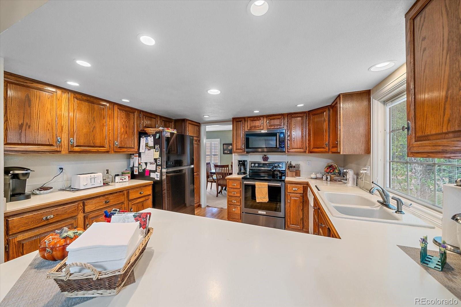 MLS Image #13 for 9885 w aqueduct place,littleton, Colorado