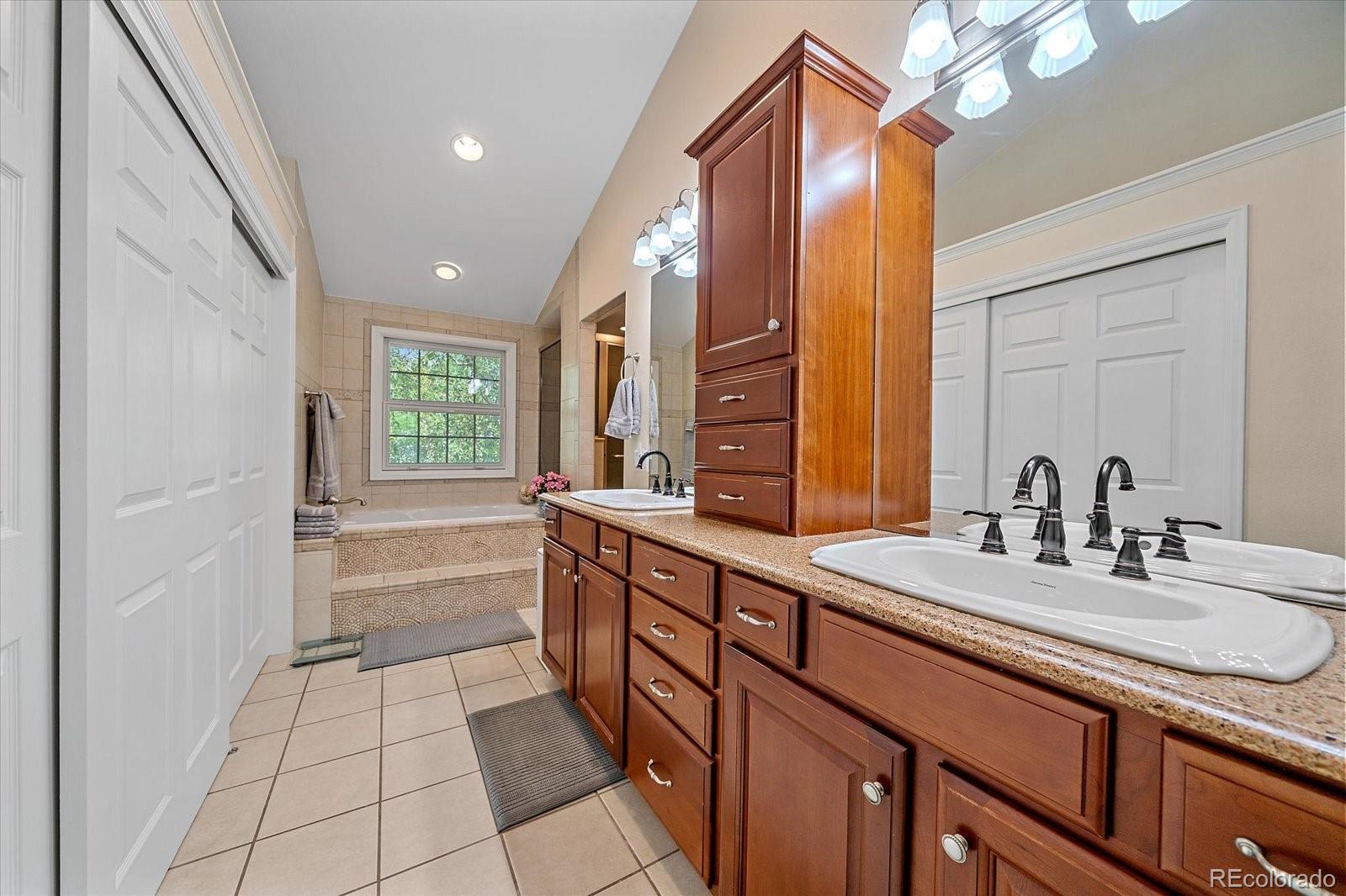 MLS Image #19 for 9885 w aqueduct place,littleton, Colorado