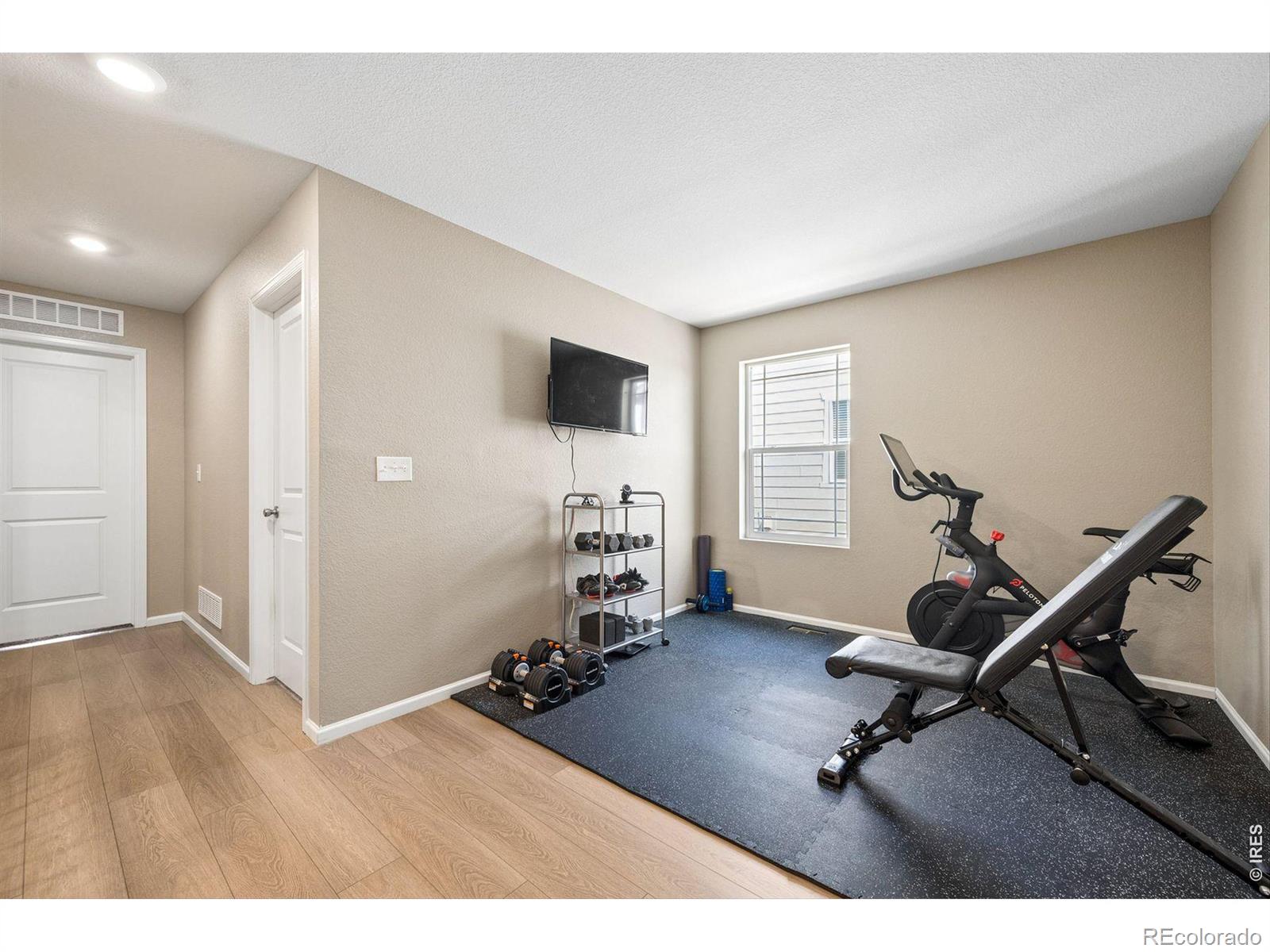 MLS Image #14 for 2478  winding drive,longmont, Colorado