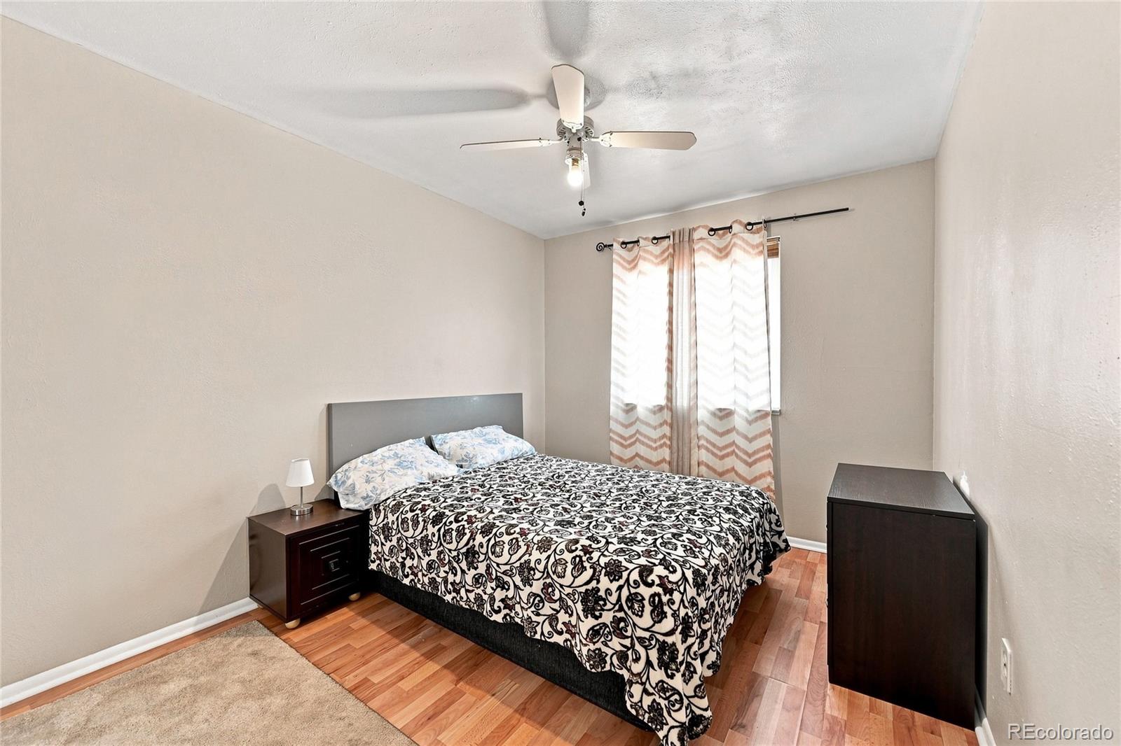 MLS Image #12 for 147  paris circle,aurora, Colorado
