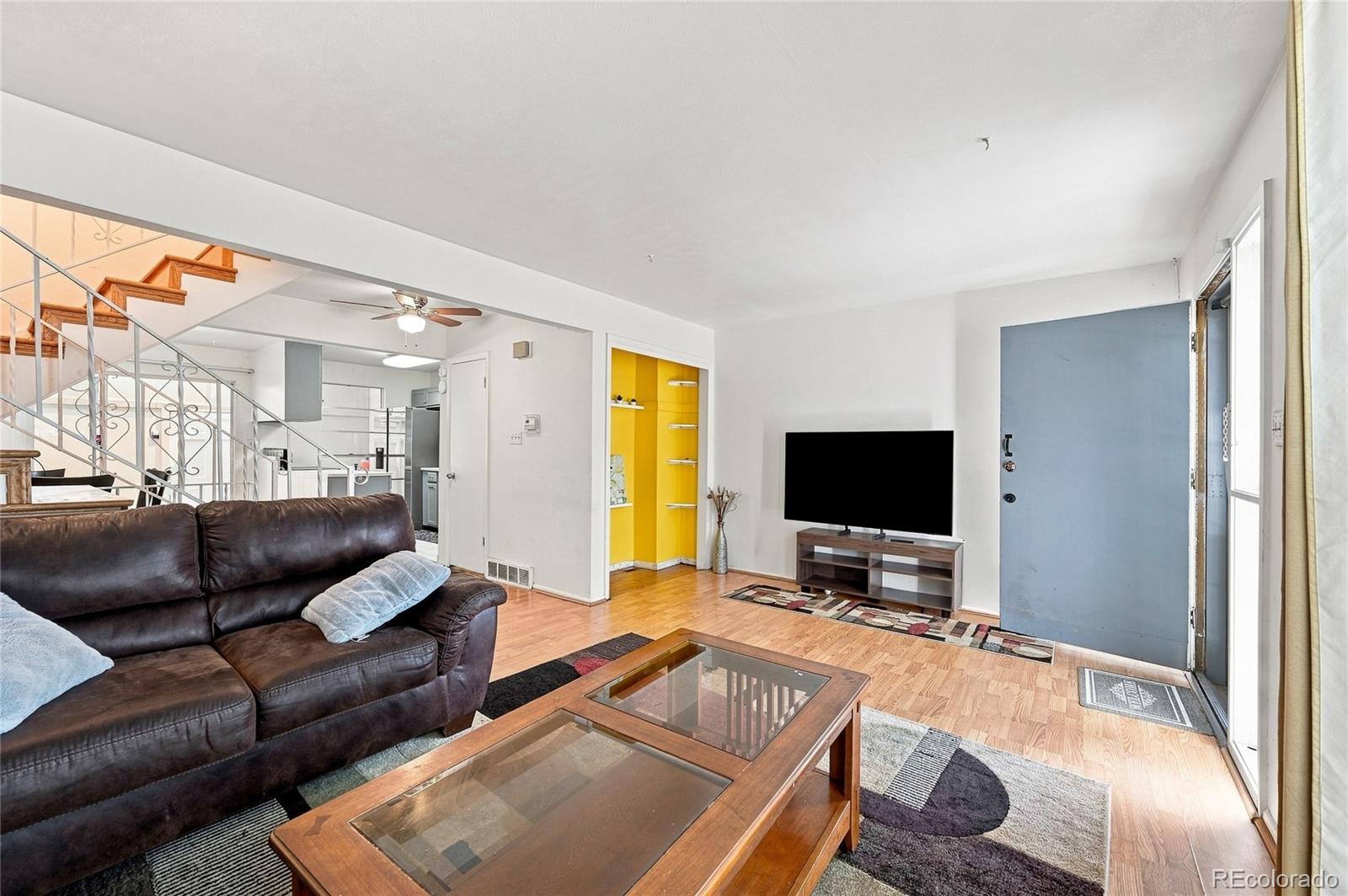 MLS Image #2 for 147  paris circle,aurora, Colorado