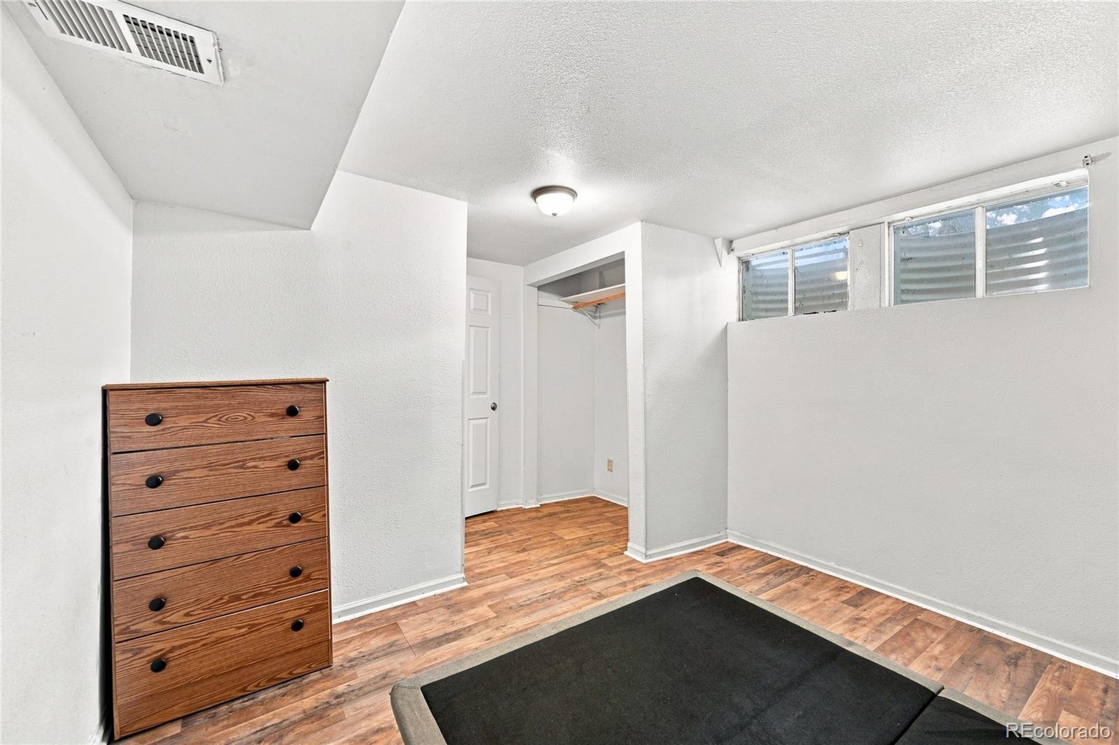MLS Image #20 for 147  paris circle,aurora, Colorado