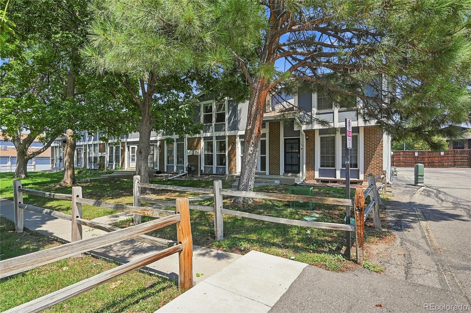 MLS Image #26 for 147  paris circle,aurora, Colorado
