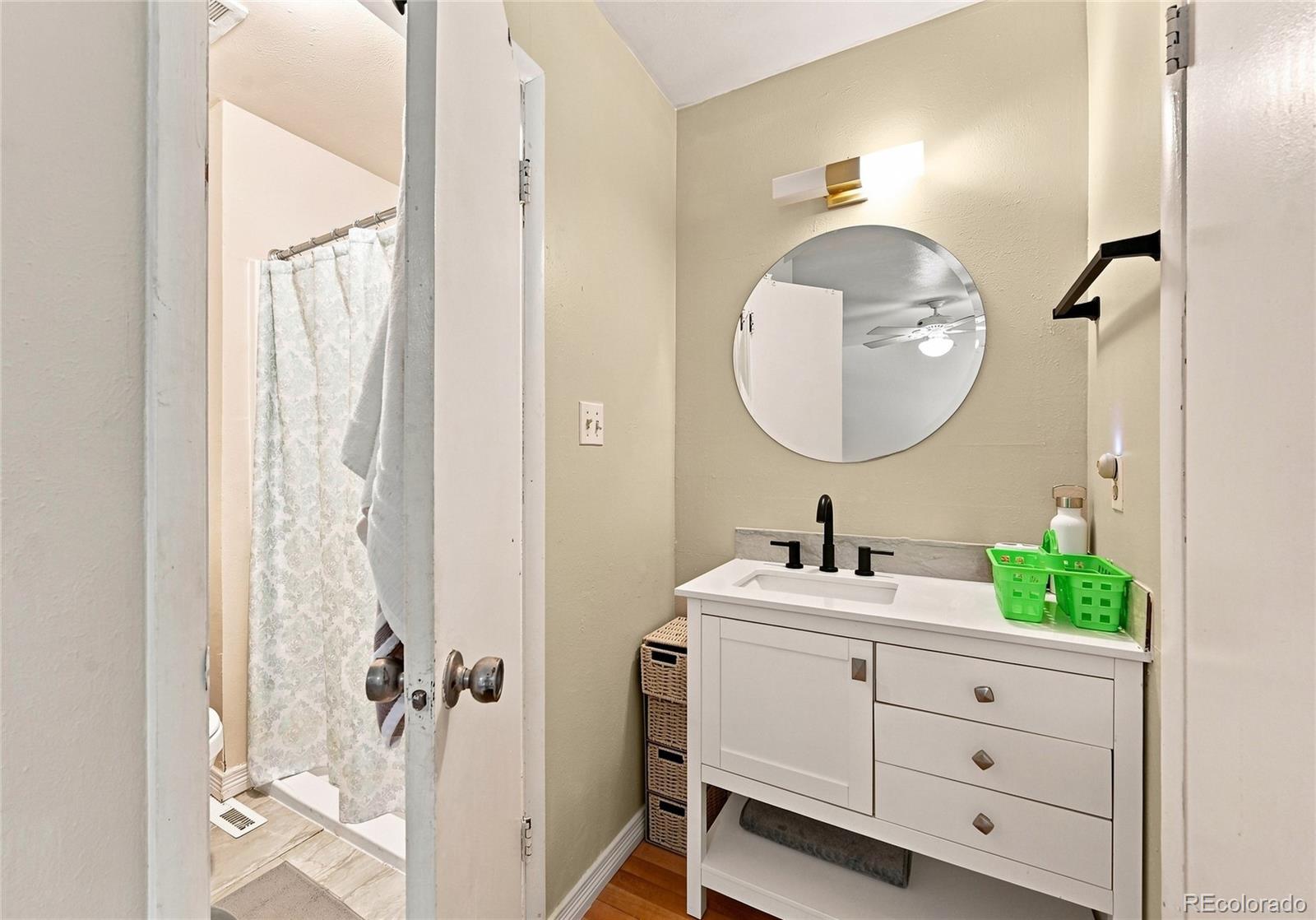 MLS Image #8 for 147  paris circle,aurora, Colorado