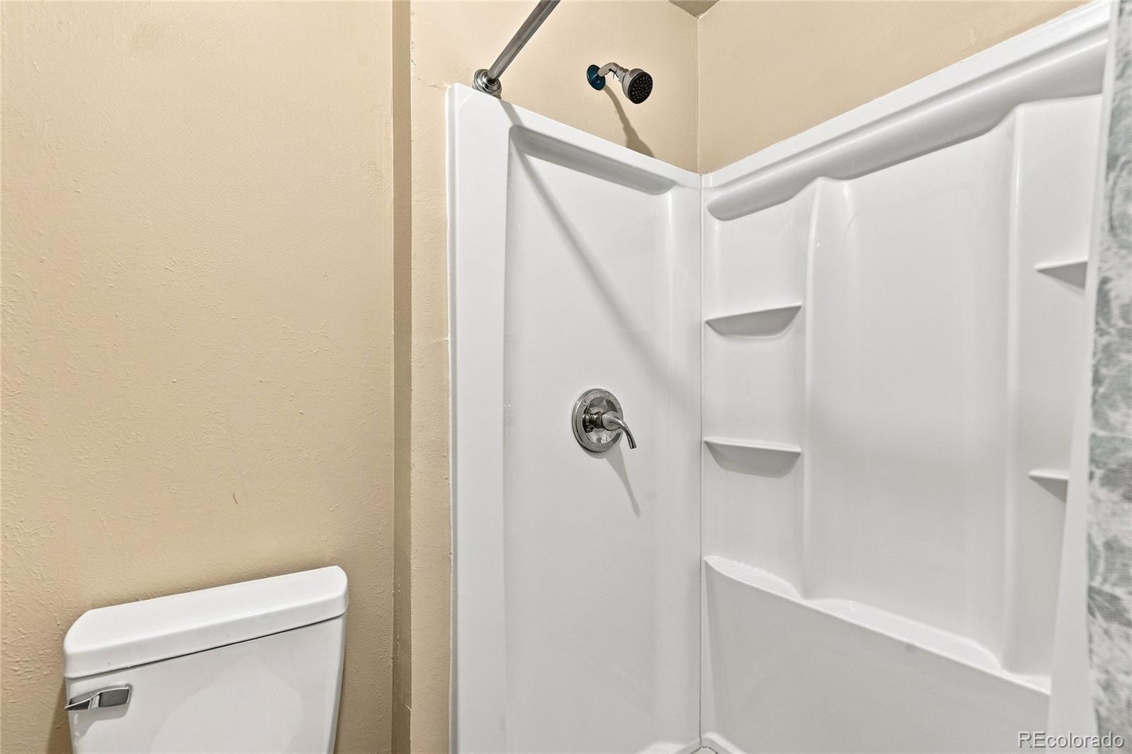 MLS Image #9 for 147  paris circle,aurora, Colorado
