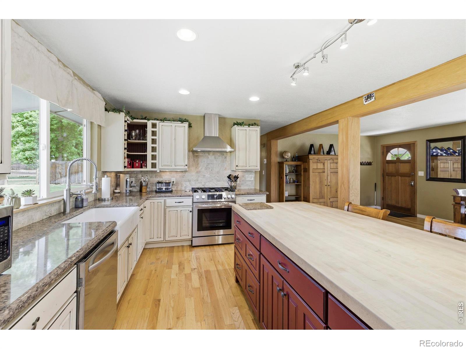 MLS Image #13 for 3909  goodell lane,fort collins, Colorado