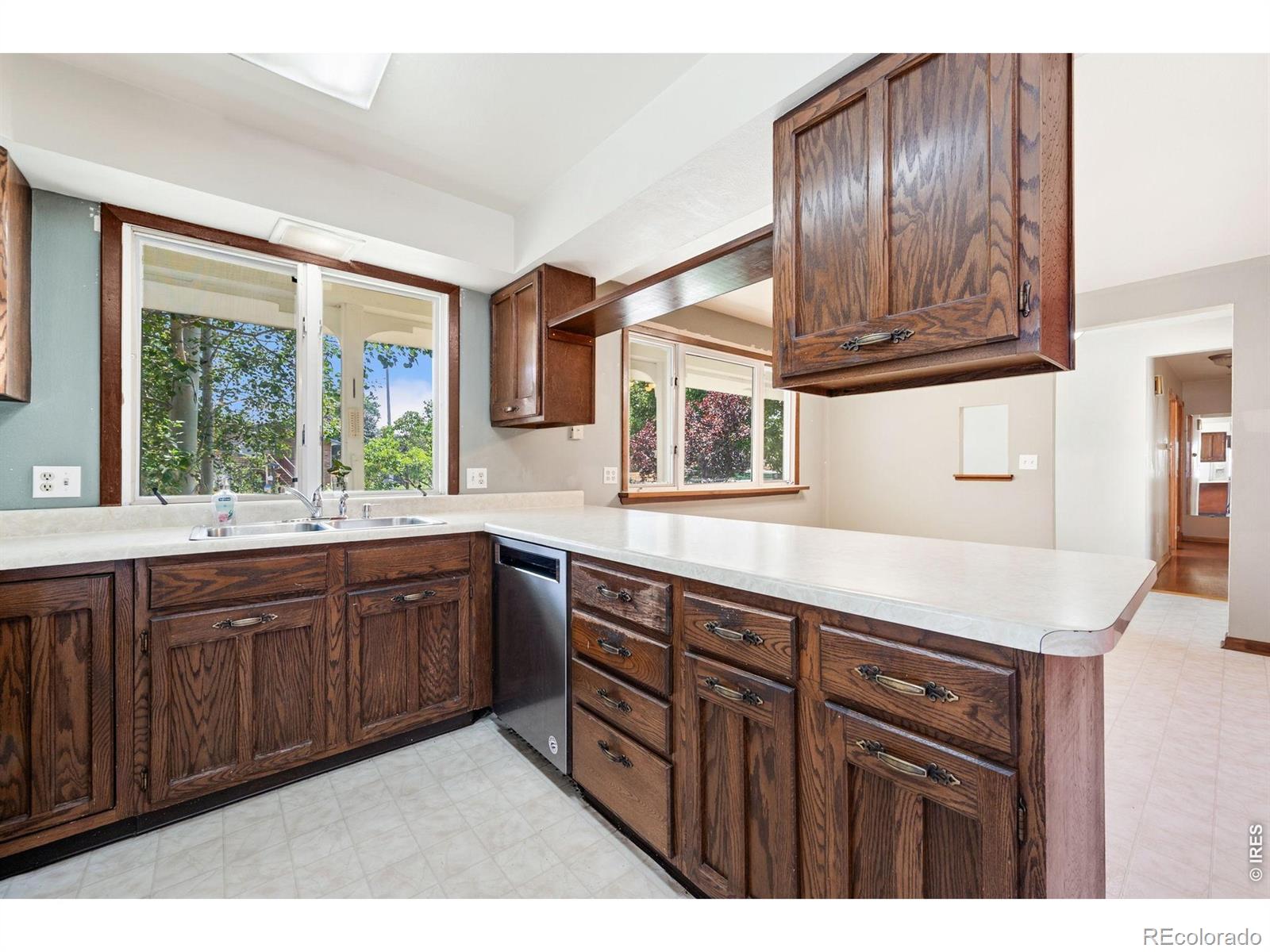 MLS Image #7 for 2612  mountain view avenue,longmont, Colorado