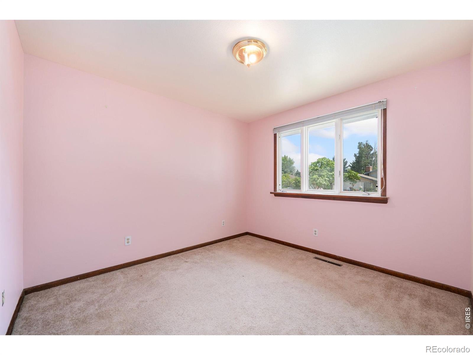 MLS Image #9 for 2612  mountain view avenue,longmont, Colorado