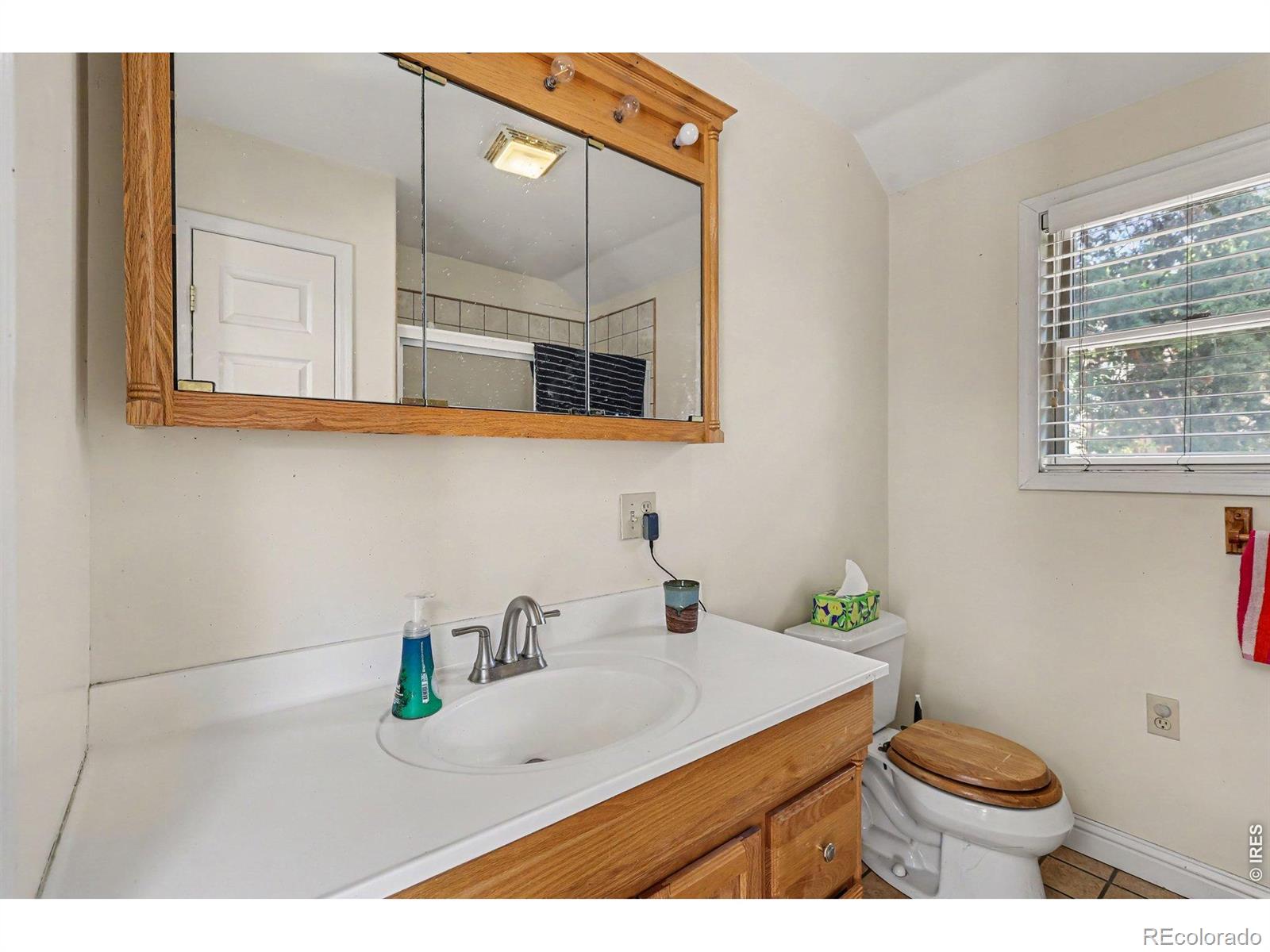 MLS Image #10 for 504 e simpson street,lafayette, Colorado