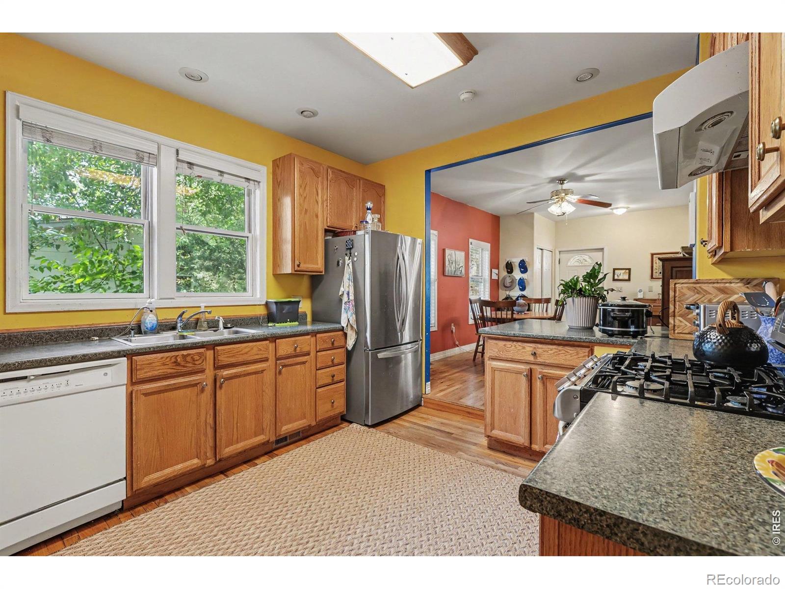 MLS Image #3 for 504 e simpson street,lafayette, Colorado