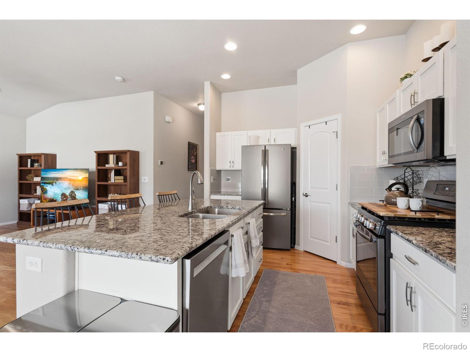 MLS Image #8 for 454  mt sherman avenue,severance, Colorado