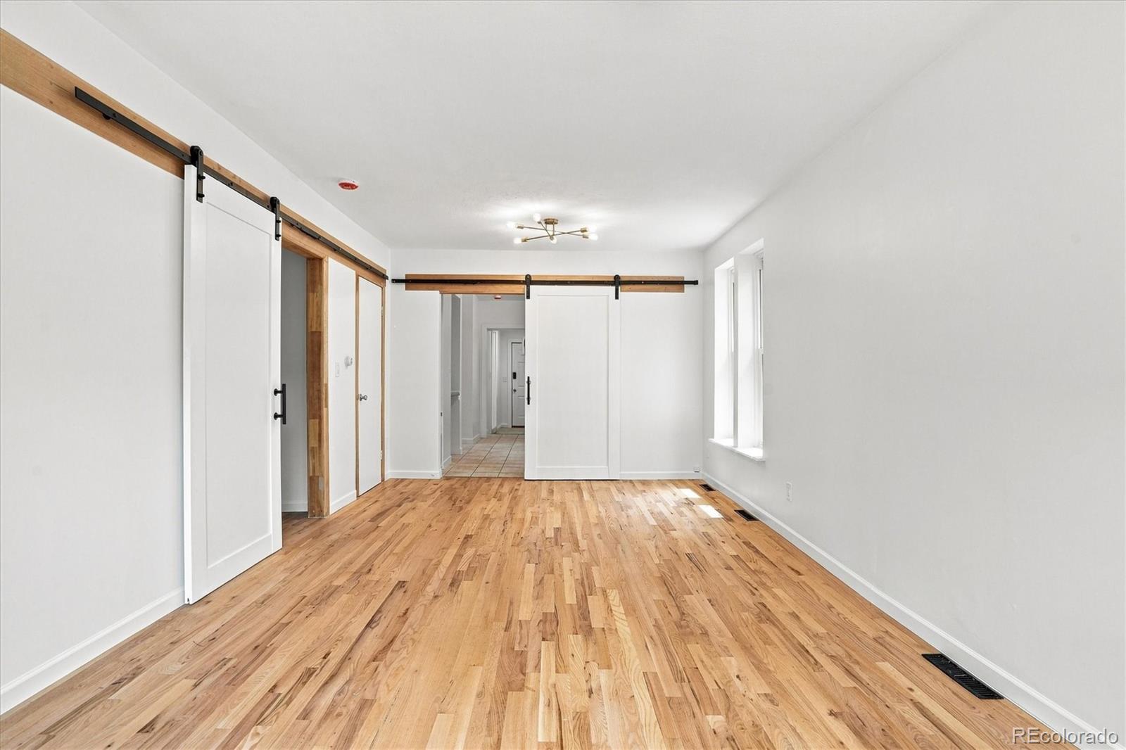 MLS Image #14 for 444  elati street,denver, Colorado