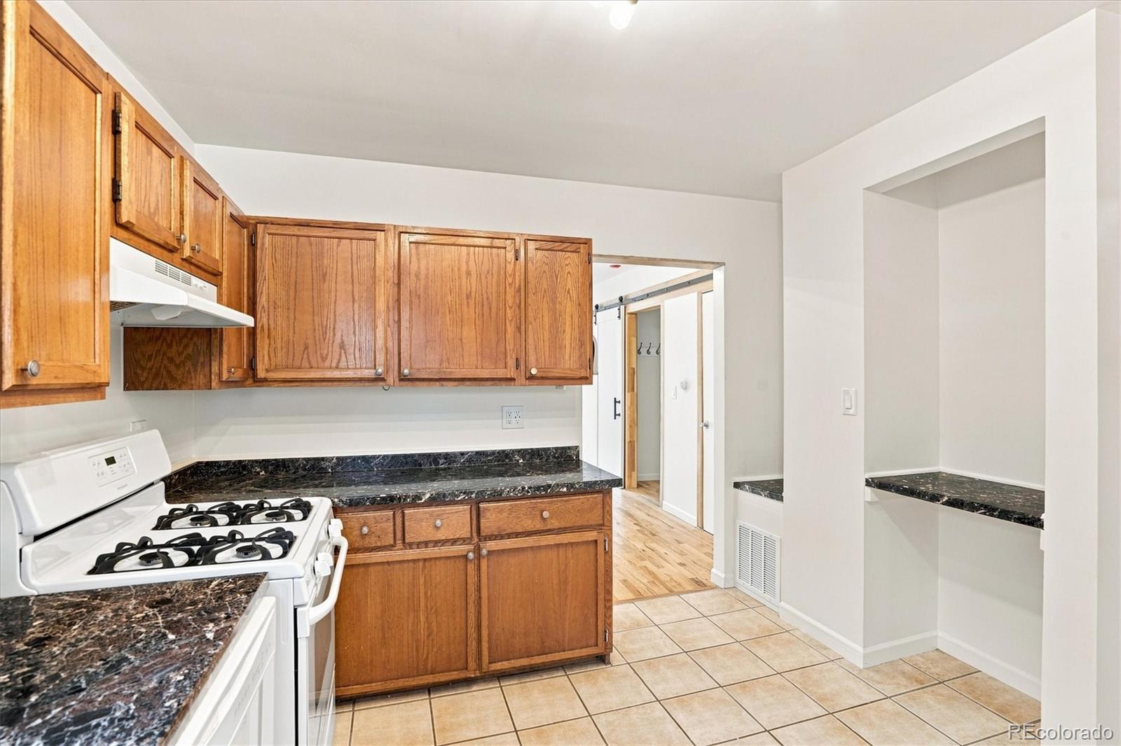 MLS Image #17 for 444  elati street,denver, Colorado