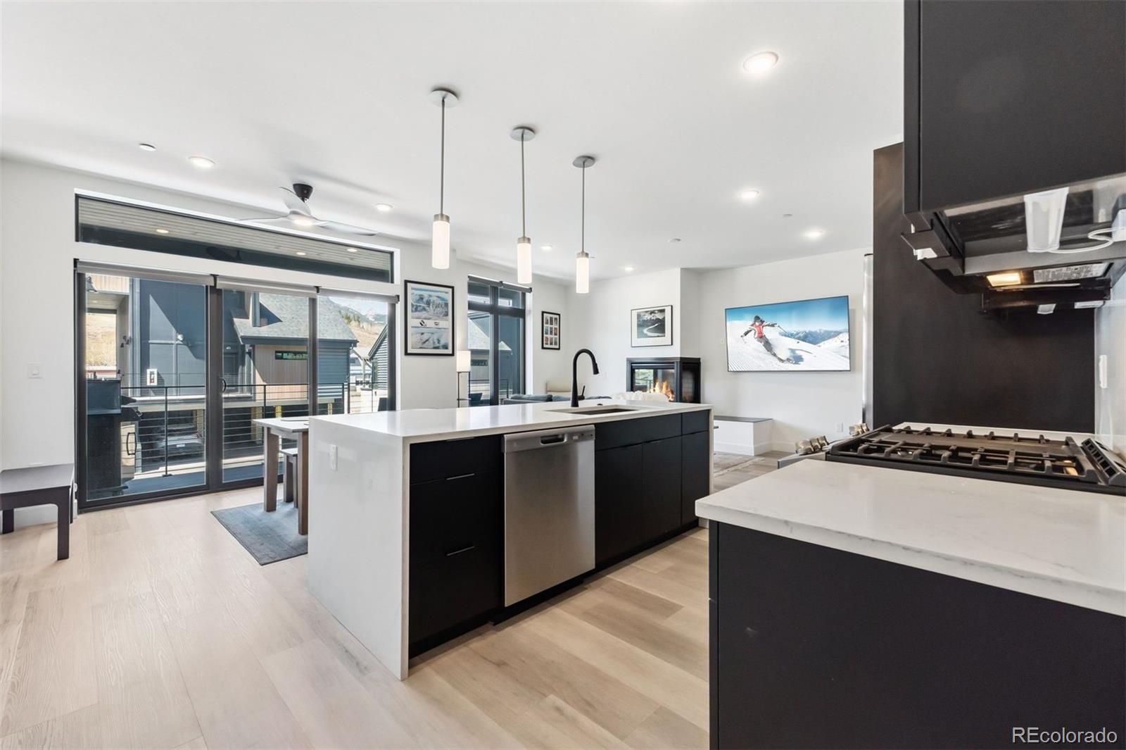 MLS Image #13 for 930  blue river parkway,silverthorne, Colorado